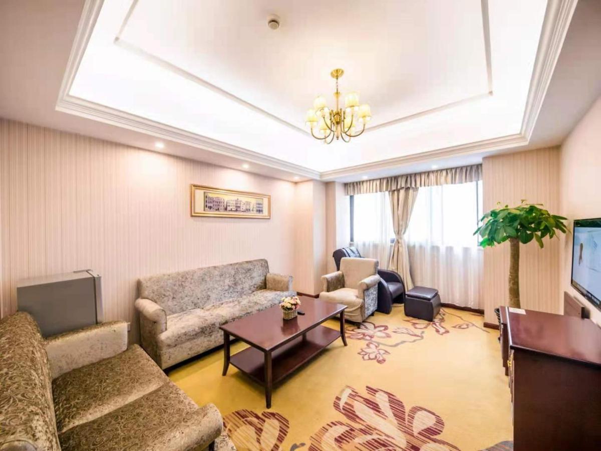Vienna International Hotel Shanghai Pudong Xiupu Road Exterior photo